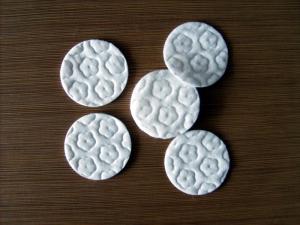 Discharge makeup cotton class 20